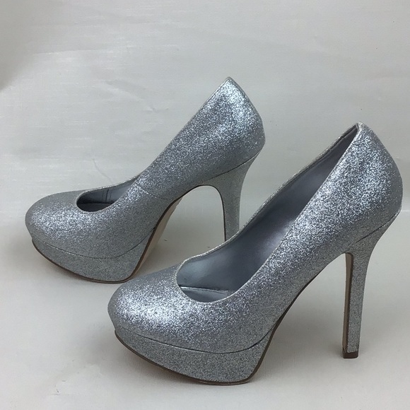 Brash Shoes - Silver Heels Size 8.5